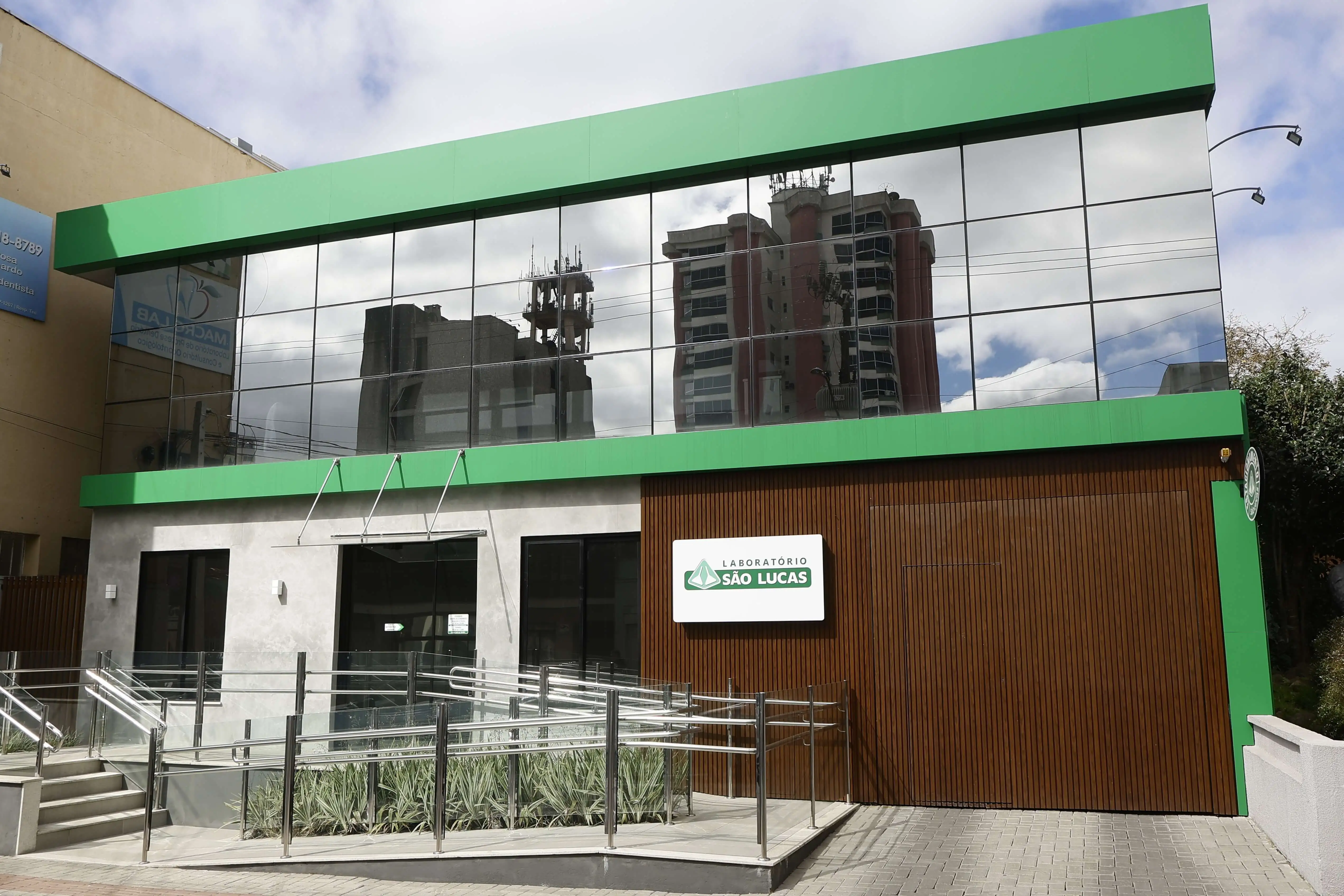 Conheça o Laboratório São Lucas